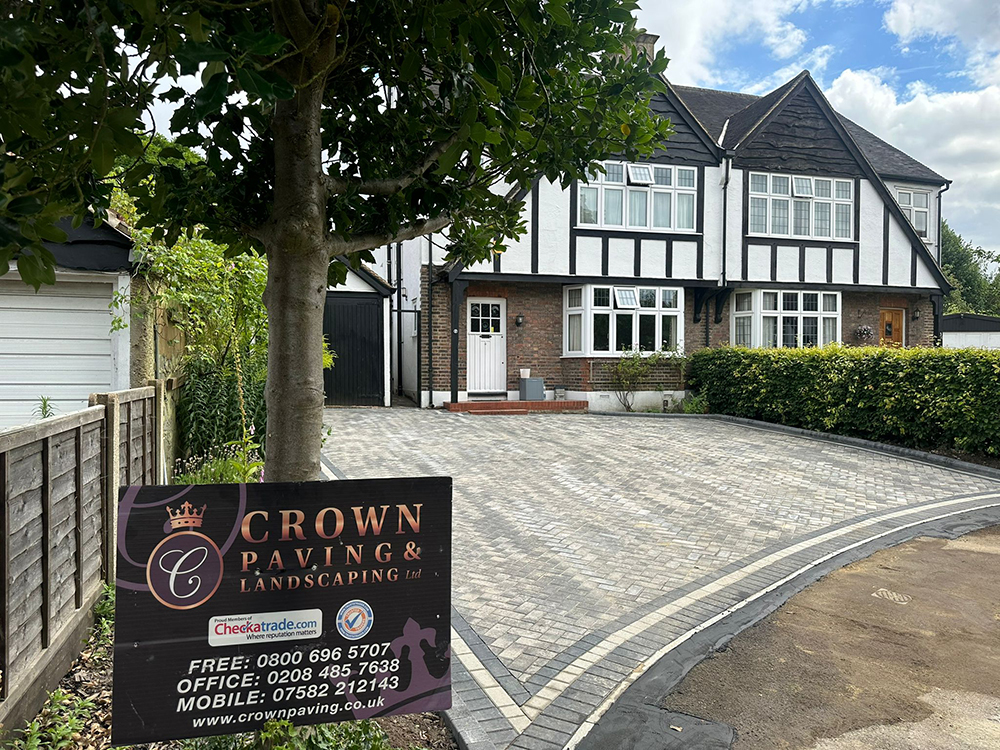Grey block paving driveway in Borough Green Grey block paving driveway in Borough Green