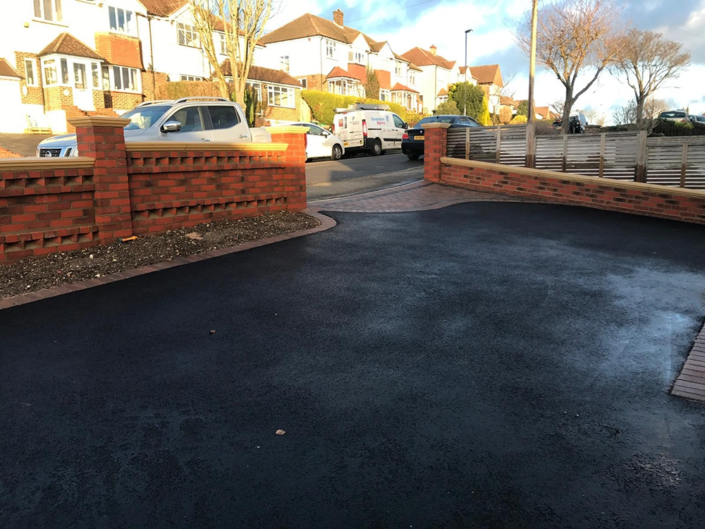 New tarmac driveway with block paving apron completed in Borough Green New tarmac driveway with block paving apron completed in Borough Green
